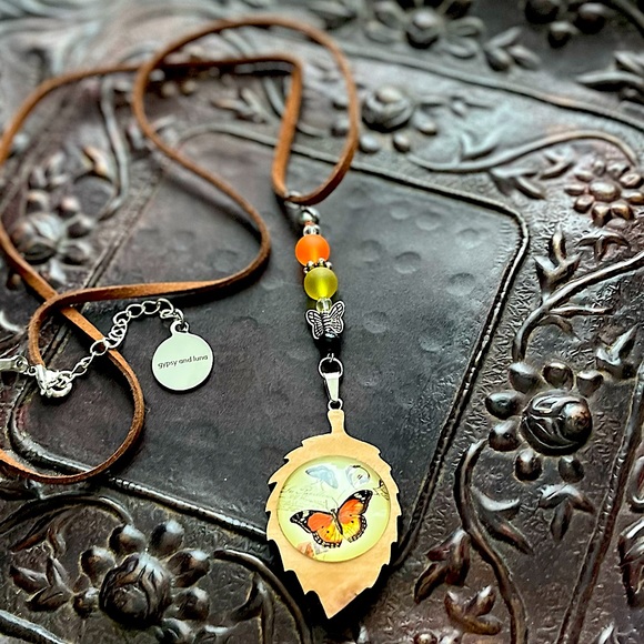 gypsy and luna creations Jewelry - Butterfly Wooden Leaf Charm Necklace
